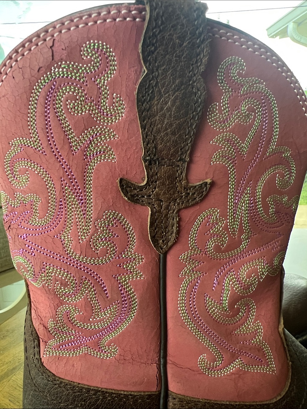 Ariat Brown Leather Boots with Pink Embroidery 9B - Picture 16 of 16